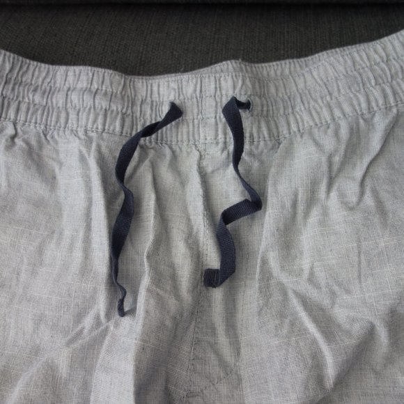 H&M L.O.G.G. Label of Graded Goods Gray with Blue 100% Cotton Size M Shorts - Picture 5 of 15